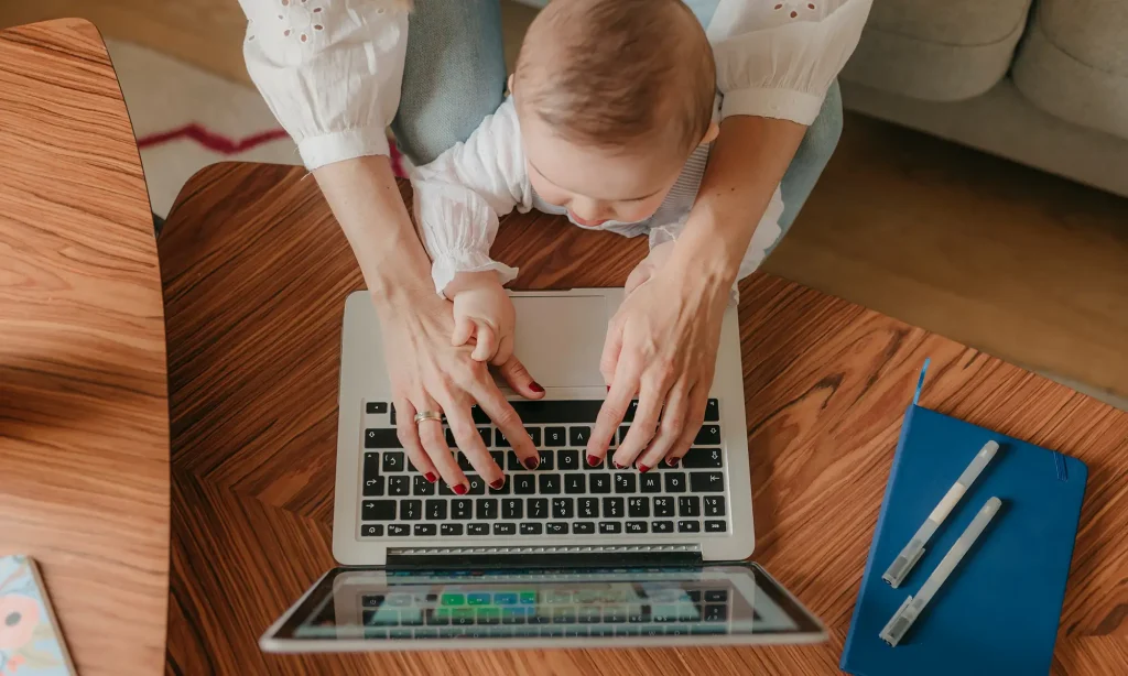 Feeling Torn Between Juggling Kids and Work?